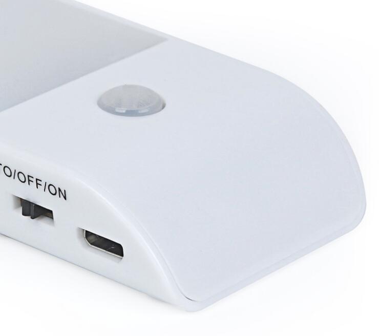 Rechargeable sensor night light