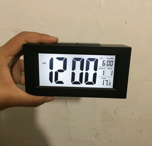 Silent electronic light sense snooze smart clock LCD display fashion smart alarm clock home daily clock